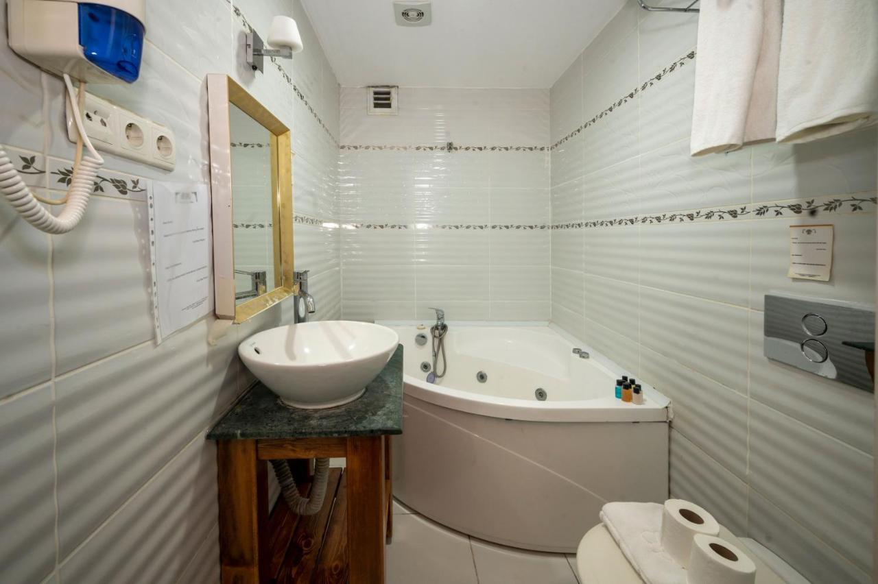 Villa Paradiso Hotel Istanbul Exteriör bild